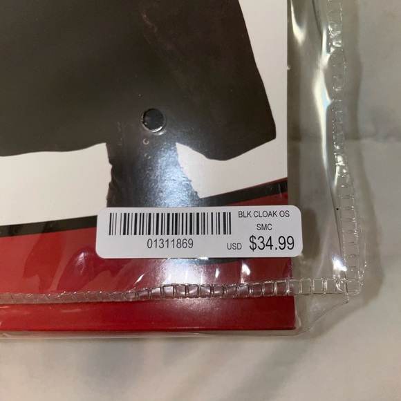 Spirit Halloween Adult black Cloak - Picture 4 of 4